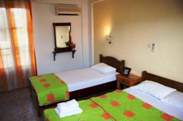 Triantafyllou Maria Rooms Skopelos Town Room photo